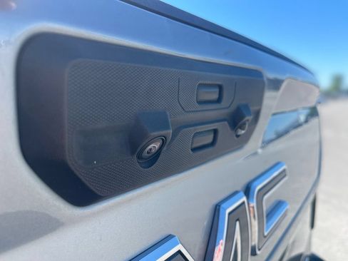 Used 2024 GMC Sierra 2500 Denali Ultimate w/ Max Trailering Package AWD/4WD image 8