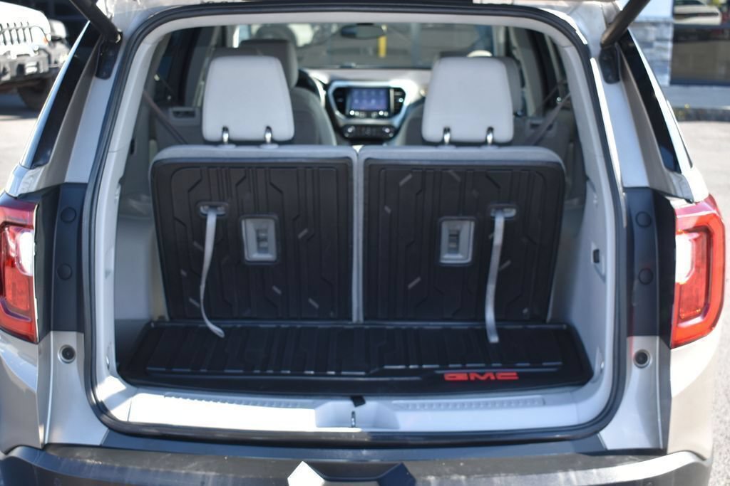 Used 2023 GMC Acadia SLE w/ Driver Convenience Package AWD/4WD image 32