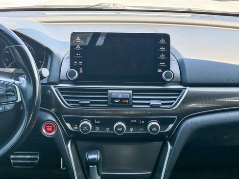Used 2020 Honda Accord Sport image 12
