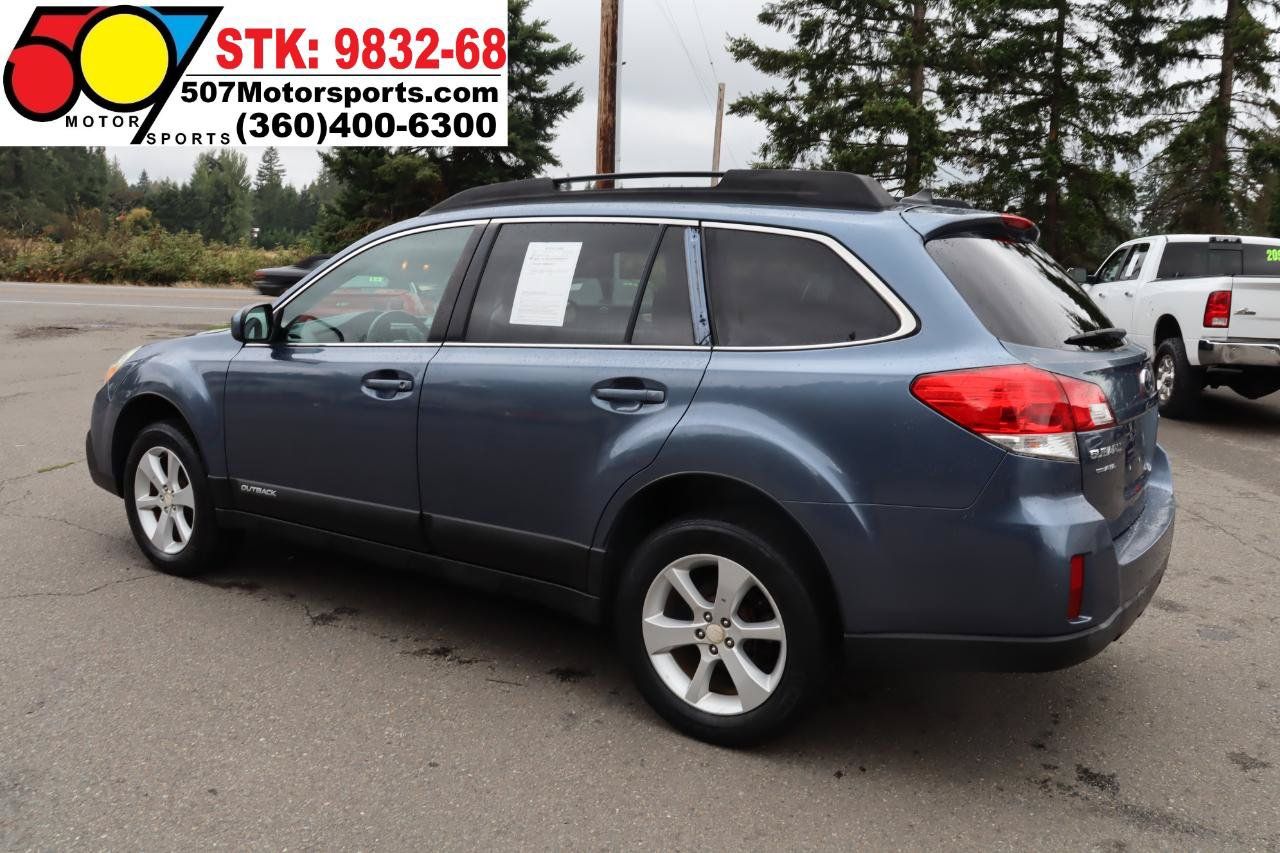 Used 2014 Subaru Outback 2.5i Premium AWD/4WD image 5
