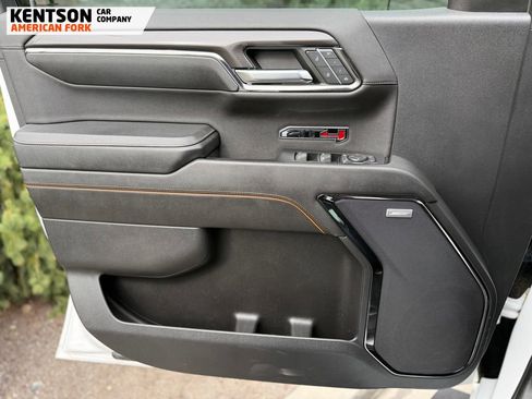 Used 2024 GMC Sierra 1500 AT4 w/ Technology Package image 25