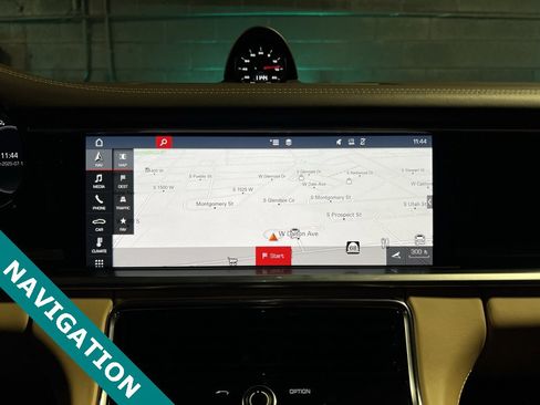 Used 2020 Porsche Panamera Turbo image 11