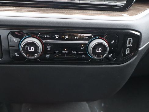New 2026 Chevrolet Silverado 1500 LT AWD/4WD image 11