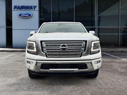 Used 2024 Nissan Titan Platinum Reserve w/ Moonroof Package image 2