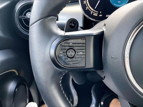 Used 2023 MINI Cooper S image 11