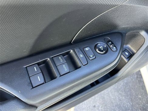 Used 2019 Honda Civic Sport image 13
