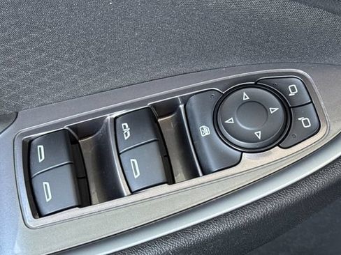 Used 2024 Chevrolet Malibu LT FWD image 12