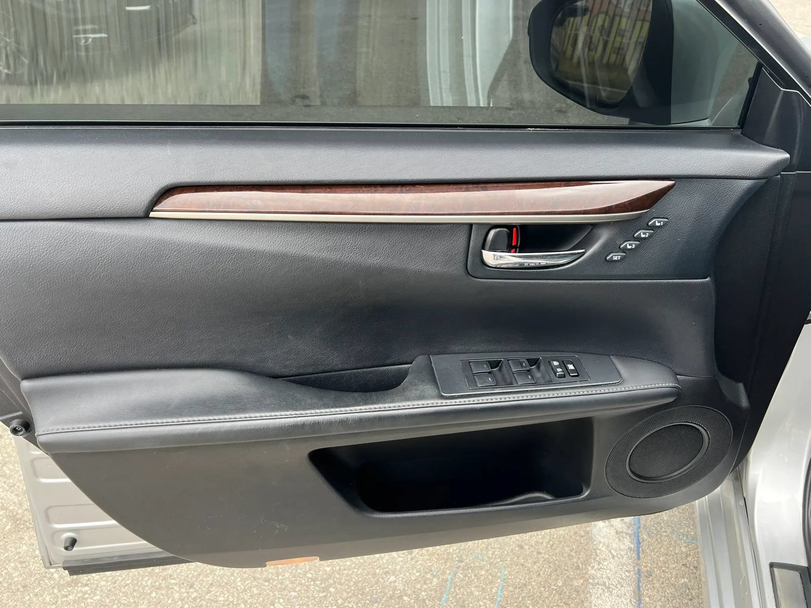 Used 2013 Lexus ES 350 w/ Luxury Pkg FWD image 21