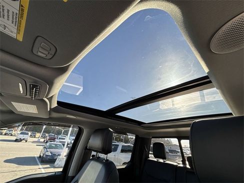 Used 2024 Ford F250 Lariat w/ Lariat Ultimate Package image 16