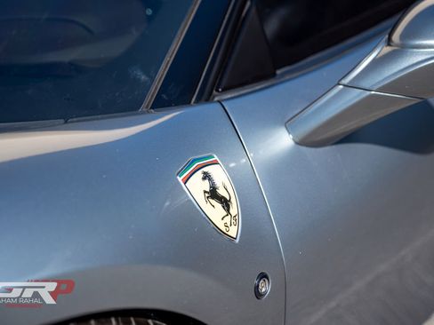 Used 2021 Ferrari F8 Tributo RWD image 11