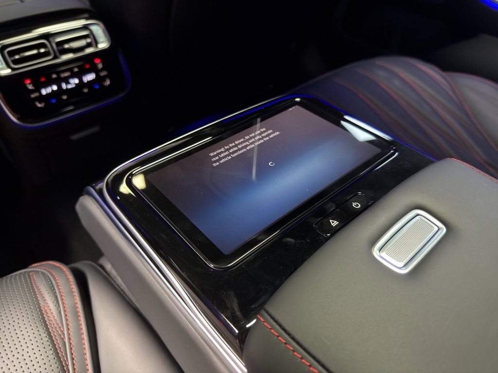 Used 2024 Mercedes-Benz S 63 AMG S w/ Rear Seat Package image 21
