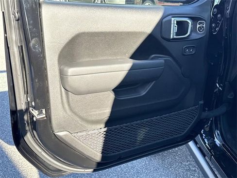 New 2026 Jeep Gladiator Rubicon w/ Safety Group image 21