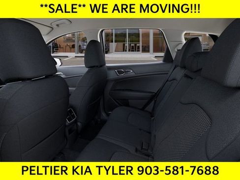 New 2026 Kia Sportage LX image 18