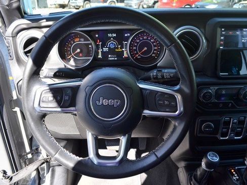 Used 2021 Jeep Wrangler Unlimited Sahara image 19