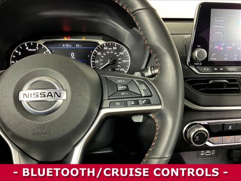 Certified 2022 Nissan Altima 2.5 SR FWD image 12