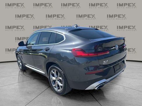 Used 2024 BMW X4 xDrive30i image 3