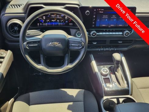 Used 2026 Chevrolet Colorado Trail Boss AWD/4WD image 6