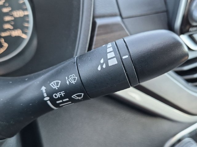Used 2025 Nissan Altima 2.5 SV FWD image 23