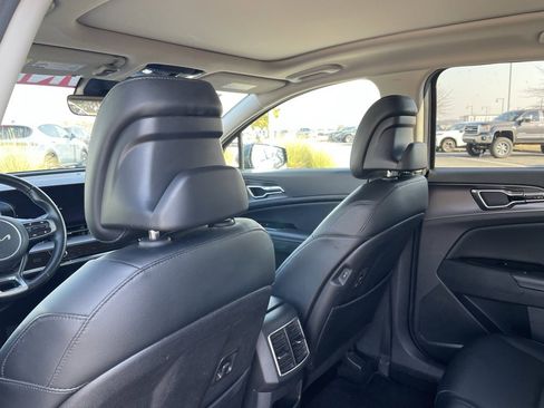 Used 2023 Kia Sportage SX image 27