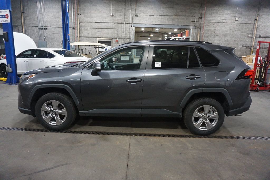 Used 2023 Toyota RAV4 XLE FWD image 20