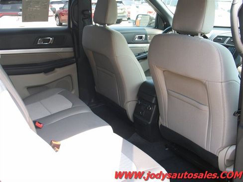 Used 2018 Ford Explorer 4WD image 24