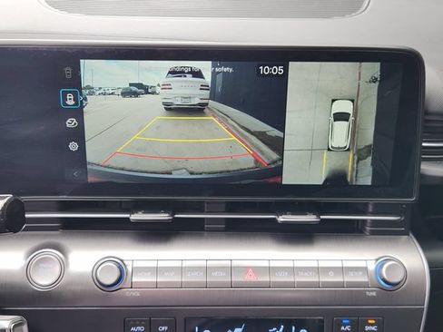Certified 2025 Hyundai Kona Limited AWD/4WD image 13