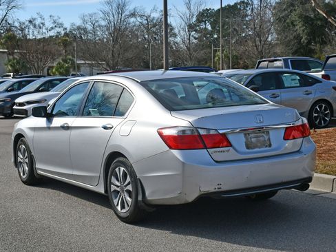 Used 2014 Honda Accord LX image 3