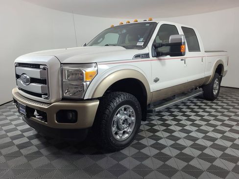 Used 2014 Ford F350 King Ranch w/ King Ranch w/Chrome Package image 7