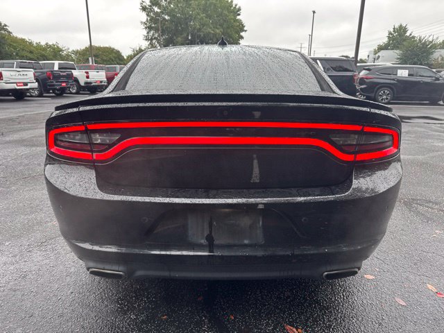 Used 2018 Dodge Charger R/T RWD image 7