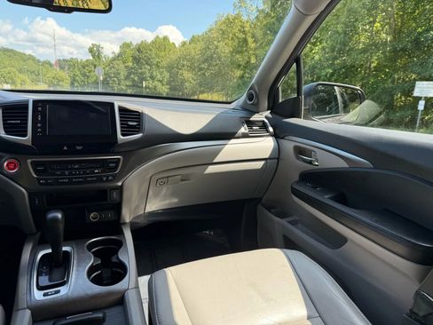 Used 2017 Honda Pilot EX-L image 33