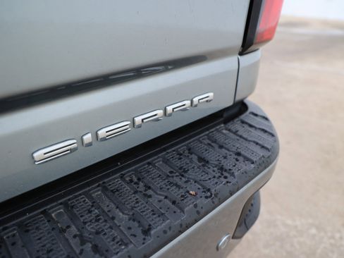 Used 2024 GMC Sierra 3500 Denali w/ Denali Reserve Package image 15