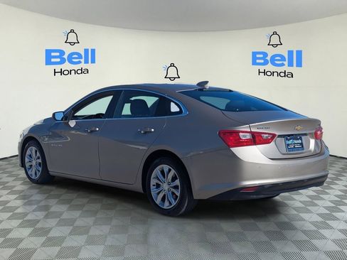 Used 2024 Chevrolet Malibu LT image 3