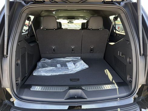 New 2026 GMC Yukon XL Denali RWD image 28