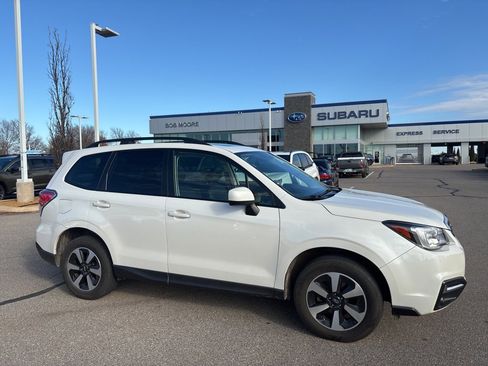 Used 2018 Subaru Forester 2.5i Premium image 1