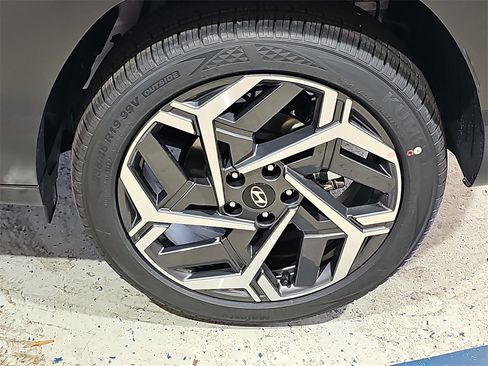 New 2026 Hyundai Kona SEL Premium image 31