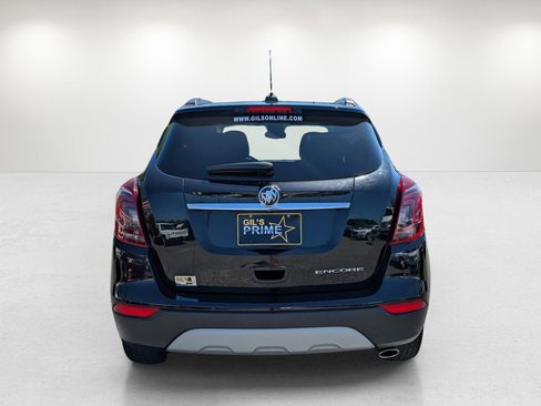 Used 2021 Buick Encore Preferred image 6