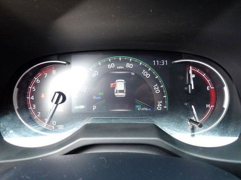 Certified 2024 Toyota RAV4 LE image 29