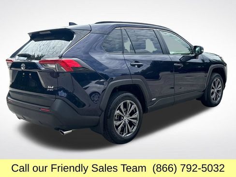 Used 2025 Toyota RAV4 XLE Premium w/ Weather Package AWD/4WD image 6