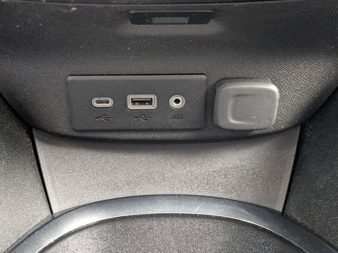 Used 2022 Chevrolet Malibu LT image 31