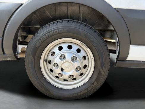 Used 2023 Ford Transit 350 XL image 10