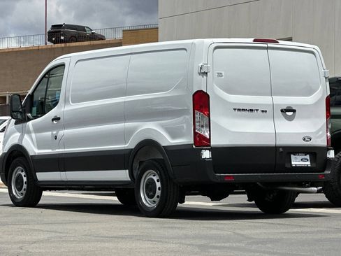 New 2026 Ford Transit 150 Low Roof w/ Load Area Protection Package RWD image 5