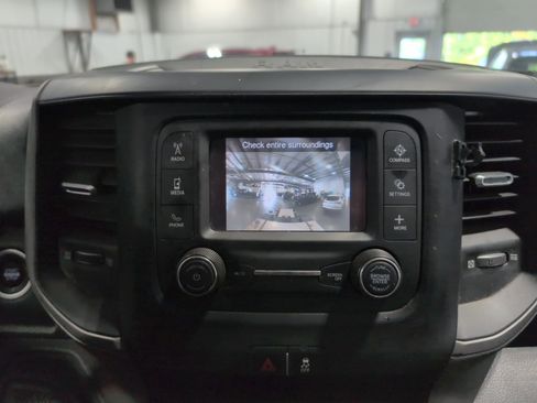 Used 2021 RAM 5500 Tradesman image 12