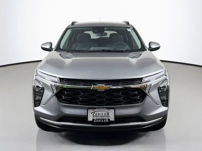 New 2026 Chevrolet Trax LT w/ Driver Confidence Package