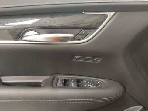 Used 2021 Cadillac XT5 Premium Luxury FWD image 27