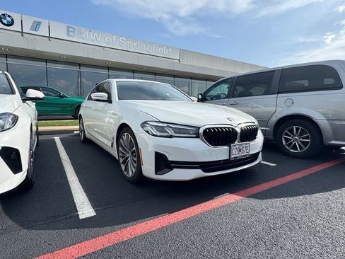 Used 2023 BMW 530i xDrive w/ Convenience Package AWD/4WD image 1