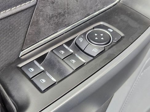 Used 2025 Ford F150 XLT w/ Equipment Group 301A Standard image 12