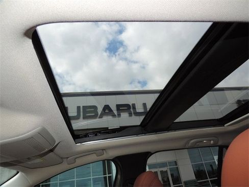 Used 2023 MAZDA CX-50 Meridian Edition image 12