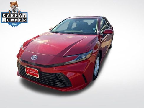 Used 2025 Toyota Camry LE FWD image 1