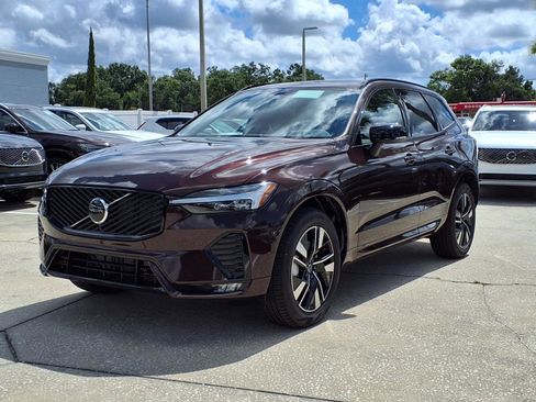 New 2026 Volvo XC60 B5 Core w/ Protection Package image 3