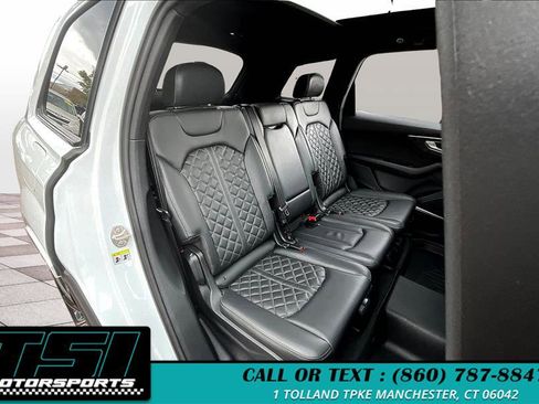 Used 2021 Audi SQ7 Premium Plus w/ Driver Assistance Package image 27